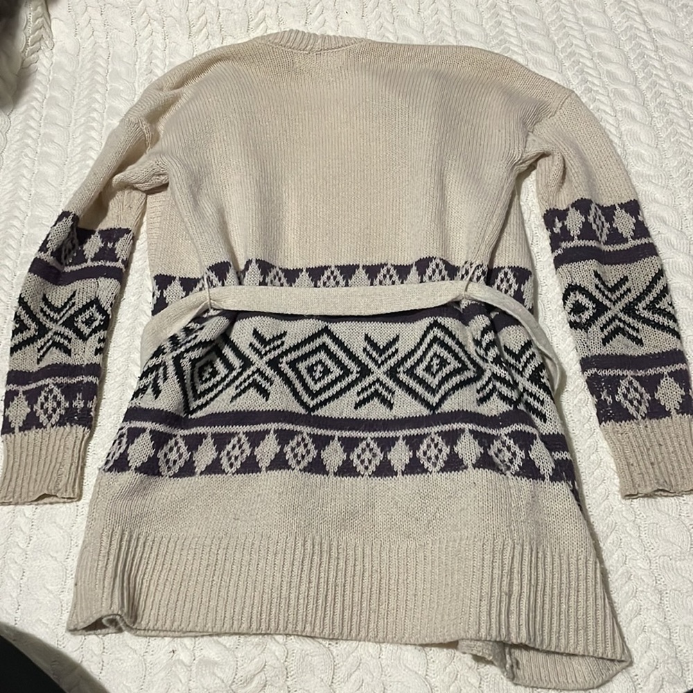 Cardigan - Picture 2 of 2